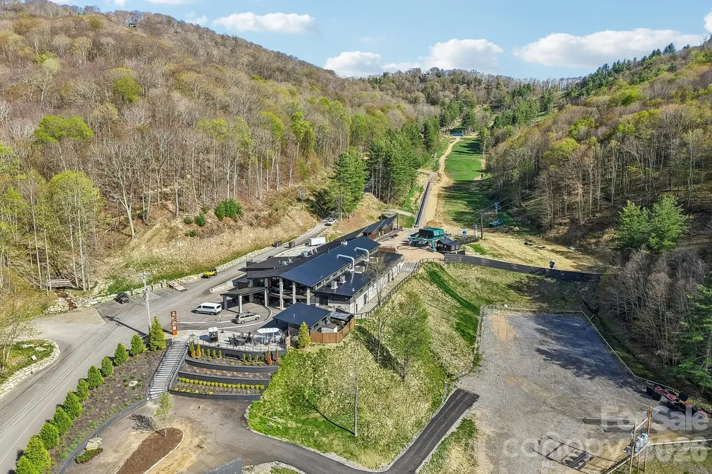 186 Cottage Lane Mars Hill NC 28754
