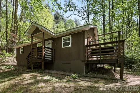 521 Lake Falls Road Hendersonville NC 28739