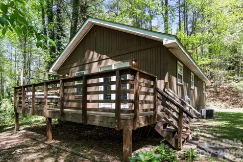 521 Lake Falls Road Hendersonville NC 28739