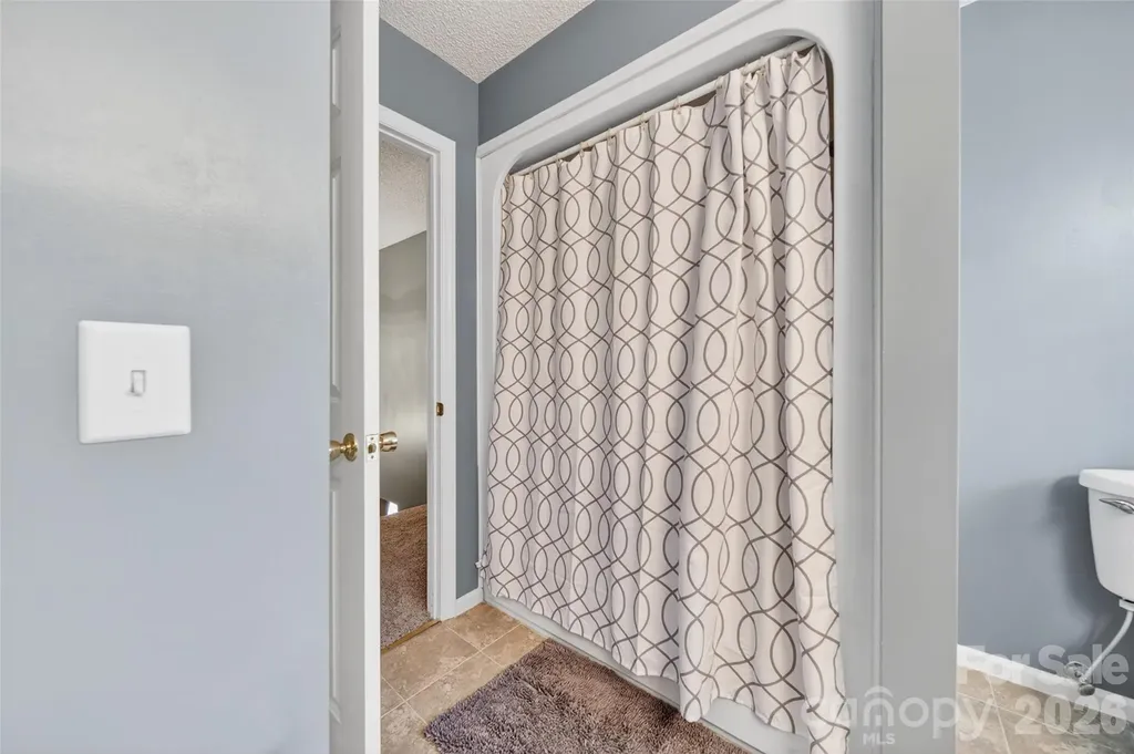6560 Sherrills Ford Road Catawba NC 28609