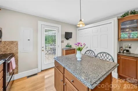 6560 Sherrills Ford Road Catawba NC 28609