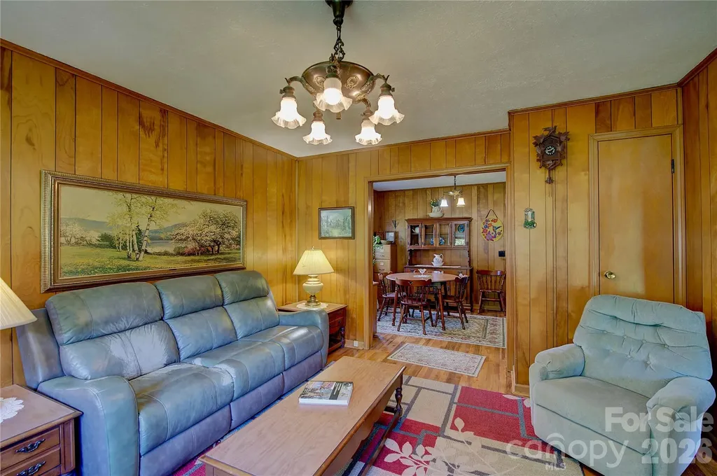 580 Russ Norris Heaton Road Elk Park NC 28622