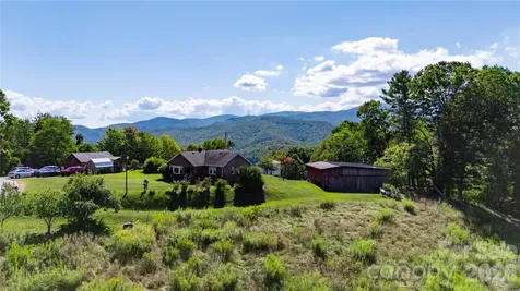 560 Russ Norris Heaton Road Elk Park NC 28622