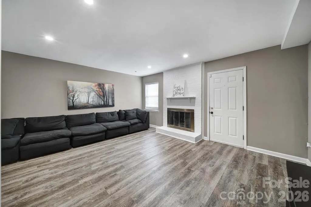 11005 Hunter Trail Charlotte NC 28226