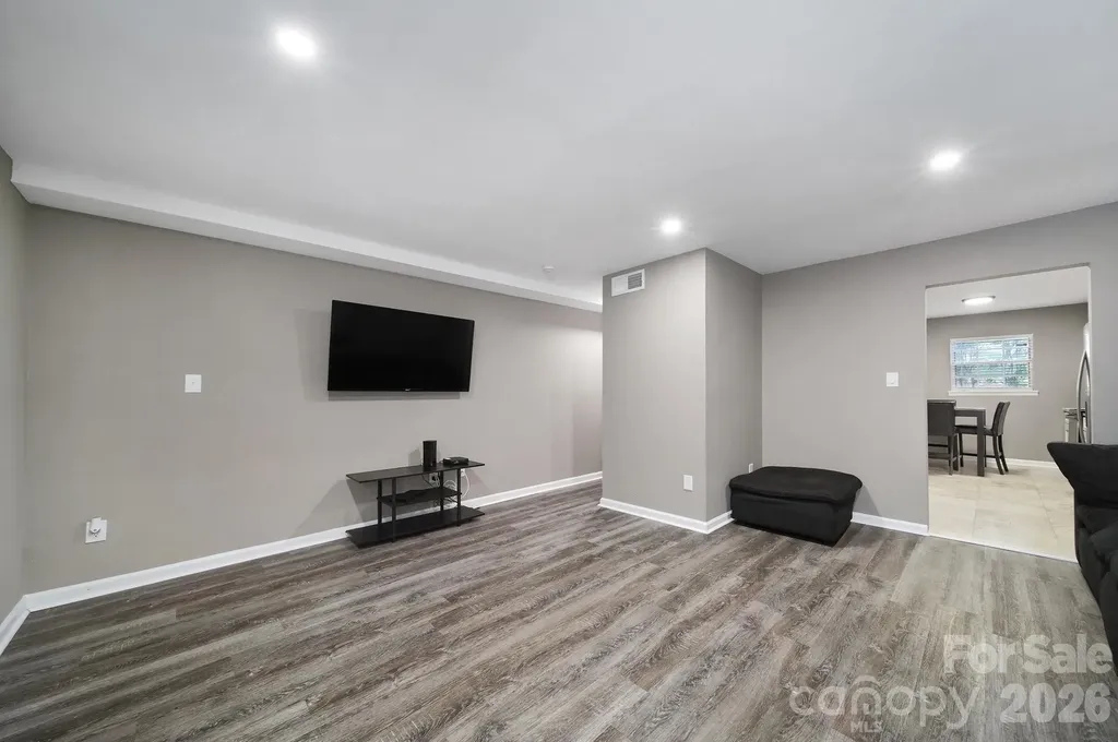11005 Hunter Trail Charlotte NC 28226