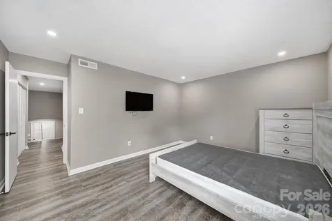 11005 Hunter Trail Charlotte NC 28226