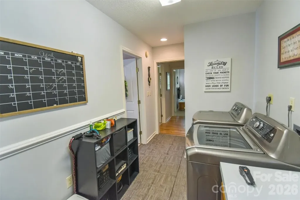 548 Thunder Road Brevard NC 28712