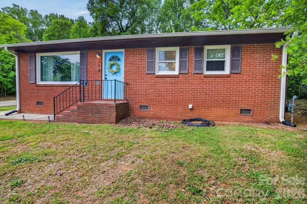 214 Brookwood Road Belmont NC 28012