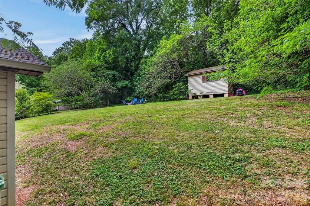 214 Brookwood Road Belmont NC 28012
