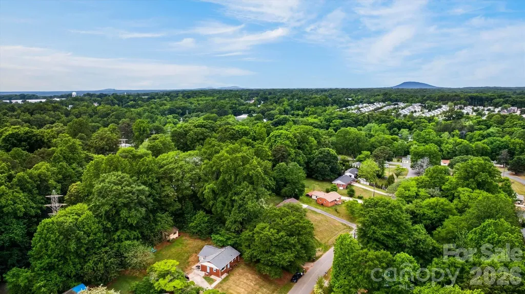 214 Brookwood Road Belmont NC 28012
