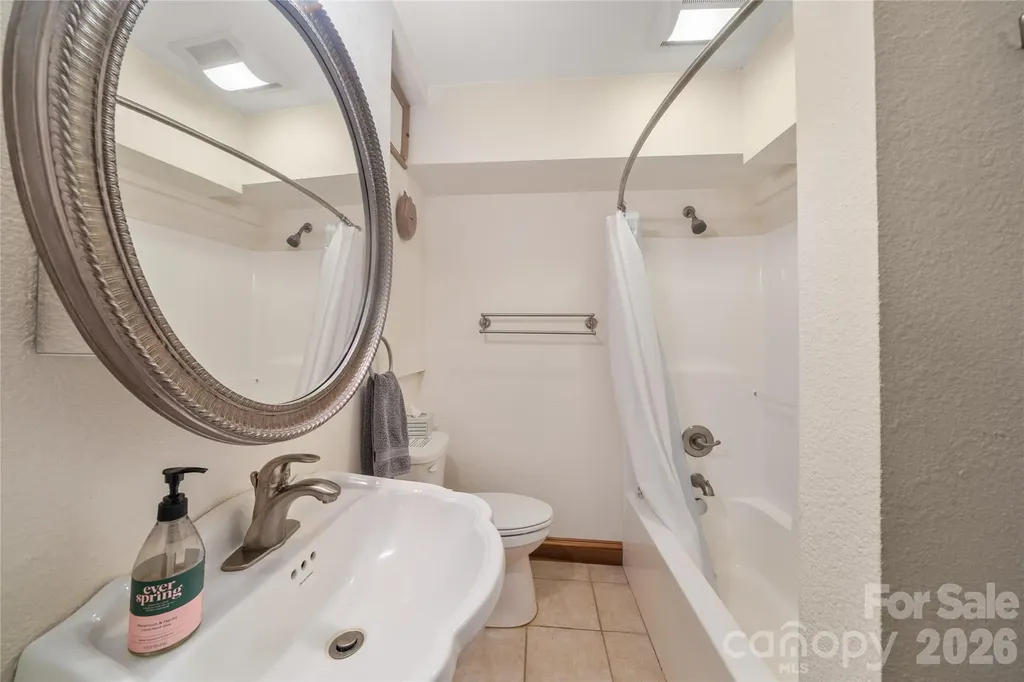 176 Hemlock Lane Lake Lure NC 28746