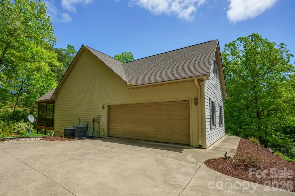 176 Hemlock Lane Lake Lure NC 28746