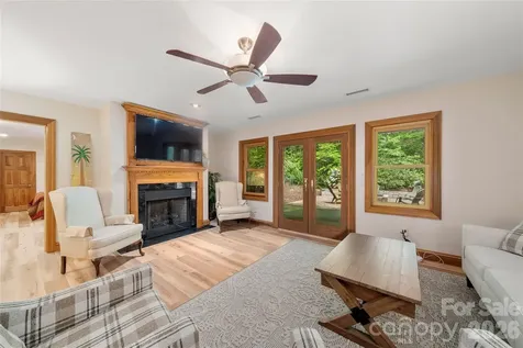 176 Hemlock Lane Lake Lure NC 28746