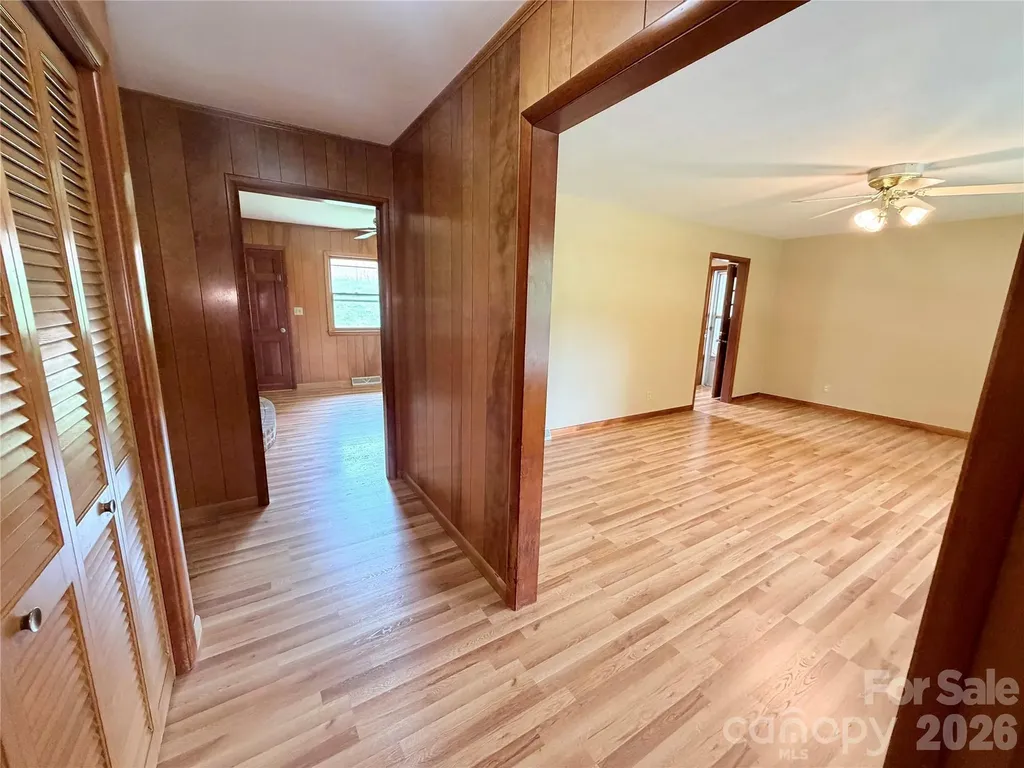 56 Henson Drive Waynesville NC 28786