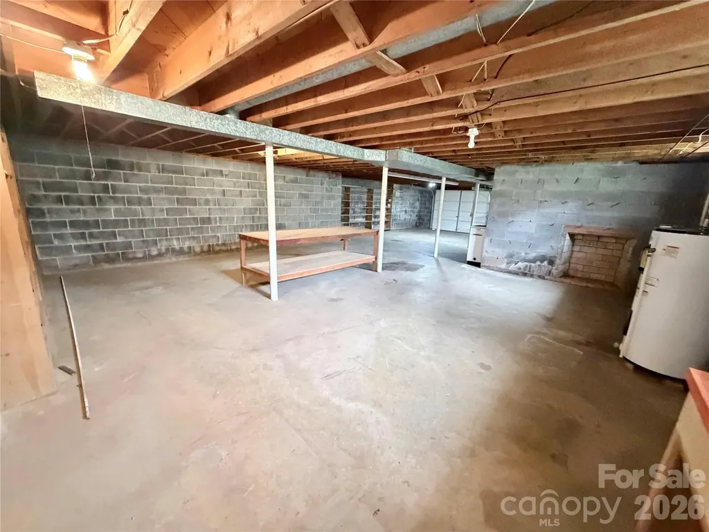 56 Henson Drive Waynesville NC 28786
