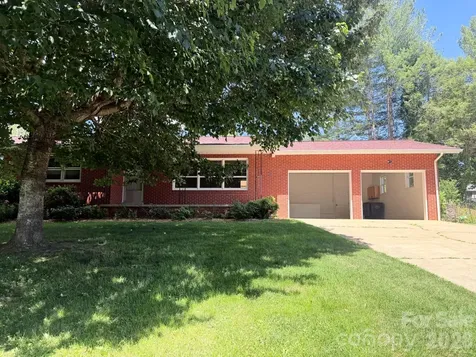 56 Henson Drive Waynesville NC 28786