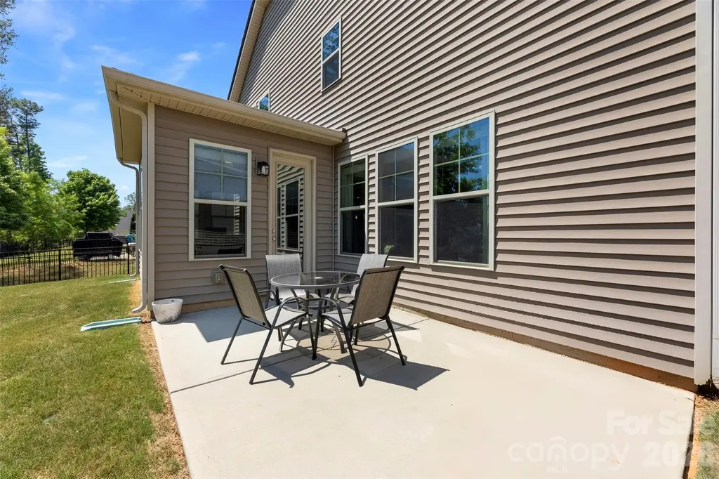 824 Ardent Trail Belmont NC 28012