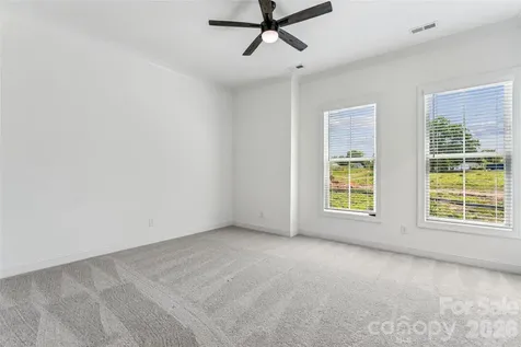 5850 Pittmon Lane Kannapolis NC 28081
