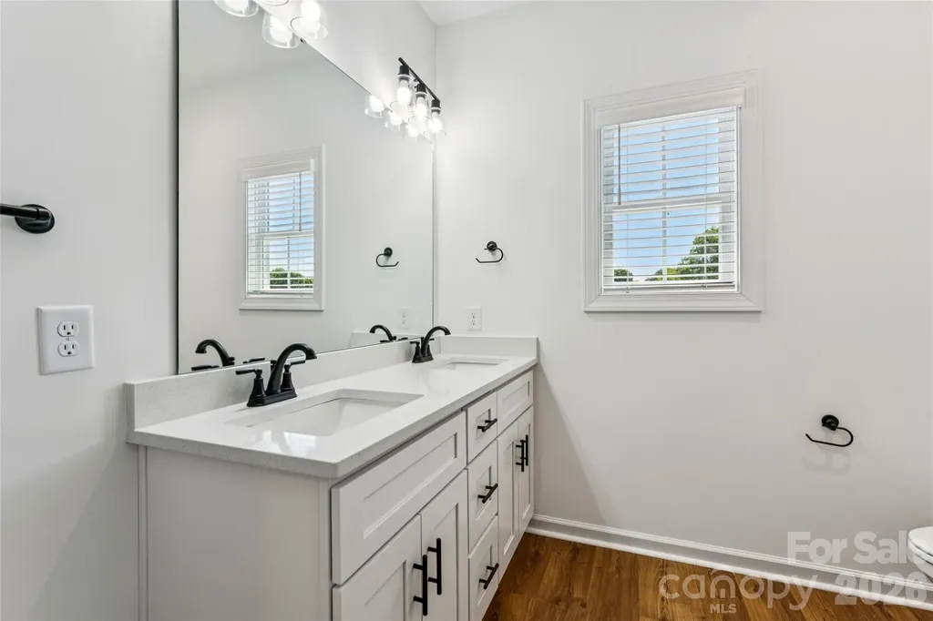 5840 Pittmon Lane Kannapolis NC 28081