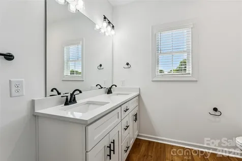 5840 Pittmon Lane Kannapolis NC 28081