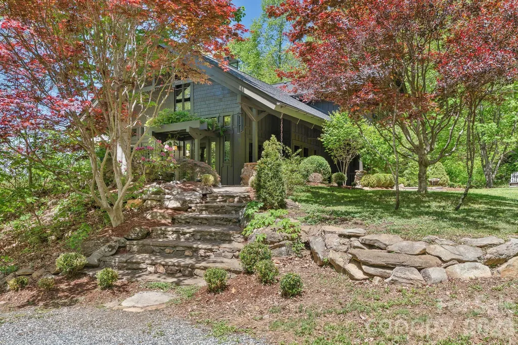 Barnardsville NC, 144 Pegg Road