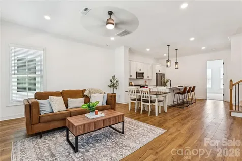 5820 Pittmon Lane Kannapolis NC 28081