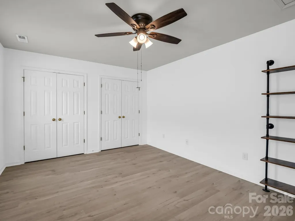 64 Lanceford Circle Fletcher NC 28732