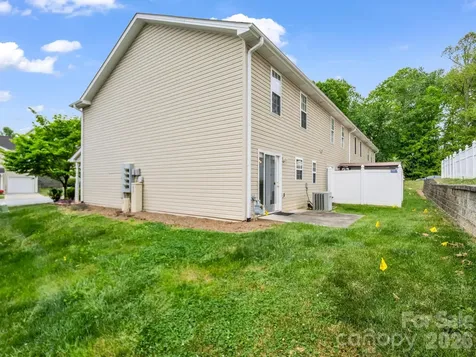 64 Lanceford Circle Fletcher NC 28732