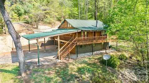 298 Timbuktu Road Sylva NC 28779