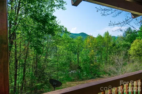 298 Timbuktu Road Sylva NC 28779