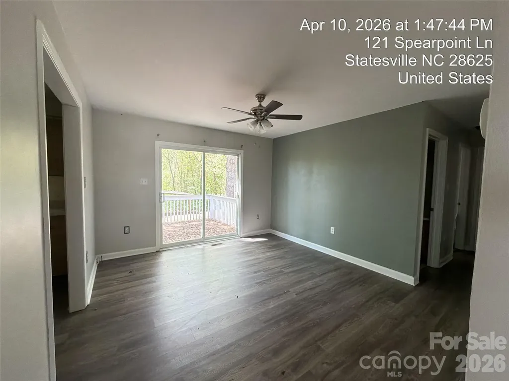 121 Spearpoint Lane Statesville NC 28625