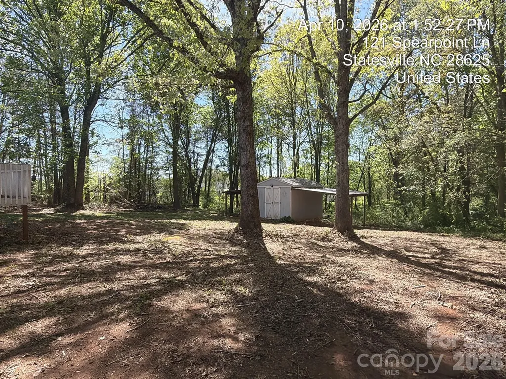 121 Spearpoint Lane Statesville NC 28625