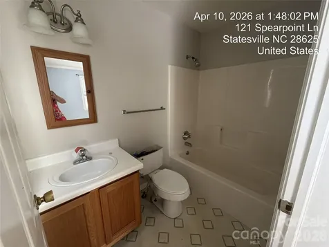 121 Spearpoint Lane Statesville NC 28625