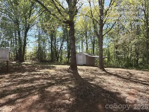 121 Spearpoint Lane Statesville NC 28625