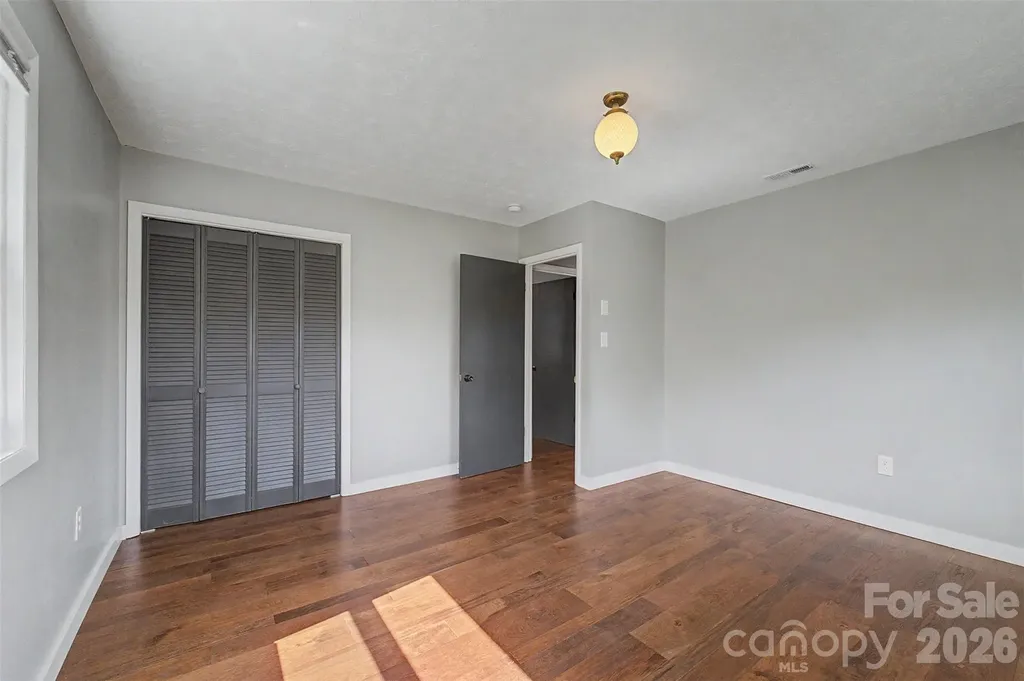 160 Canter Lane Sylva NC 28779