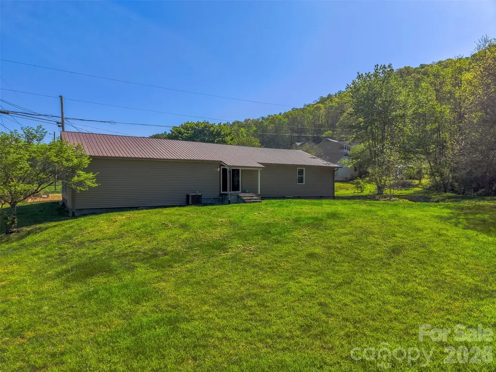 160 Canter Lane Sylva NC 28779