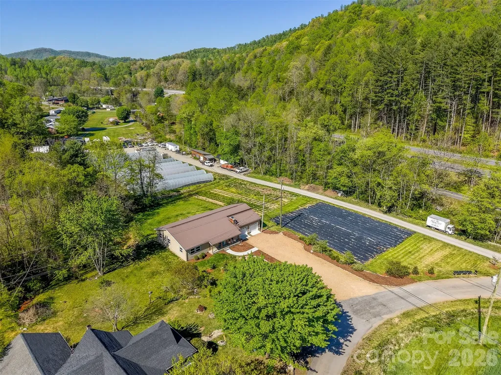 160 Canter Lane Sylva NC 28779