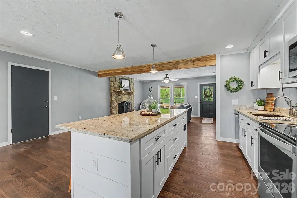 160 Canter Lane Sylva NC 28779