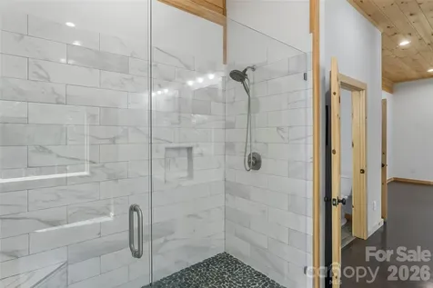 265 Grandview Peaks Drive Nebo NC 28761