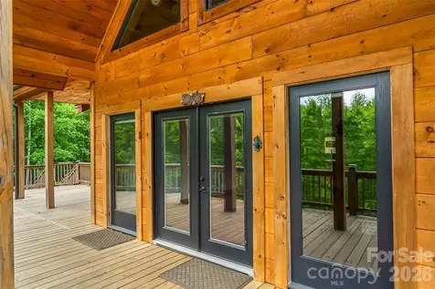 265 Grandview Peaks Drive Nebo NC 28761