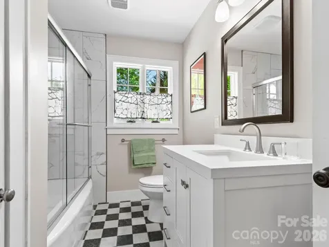 84 Arthur Road Asheville NC 28806