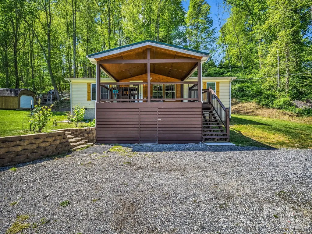 285 Dix Creek No 1 Road Leicester NC 28748