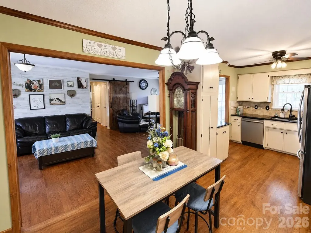 608 Cedar Drive Dallas NC 28034