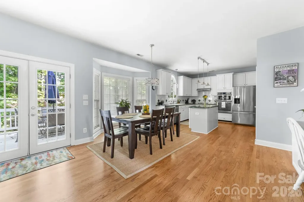 8812 Kingston Forest Drive Charlotte NC 28277