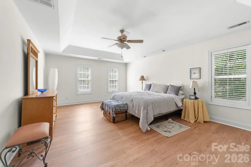 8812 Kingston Forest Drive Charlotte NC 28277