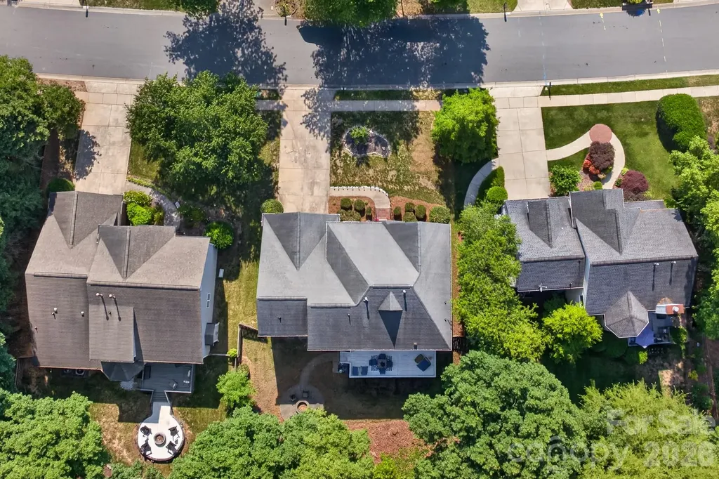 8812 Kingston Forest Drive Charlotte NC 28277