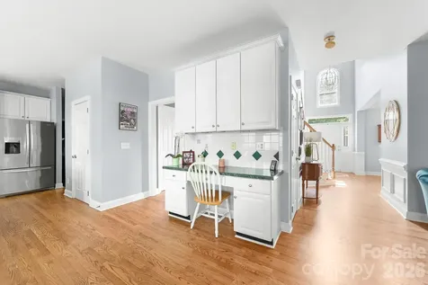 8812 Kingston Forest Drive Charlotte NC 28277