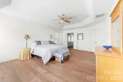 8812 Kingston Forest Drive Charlotte NC 28277