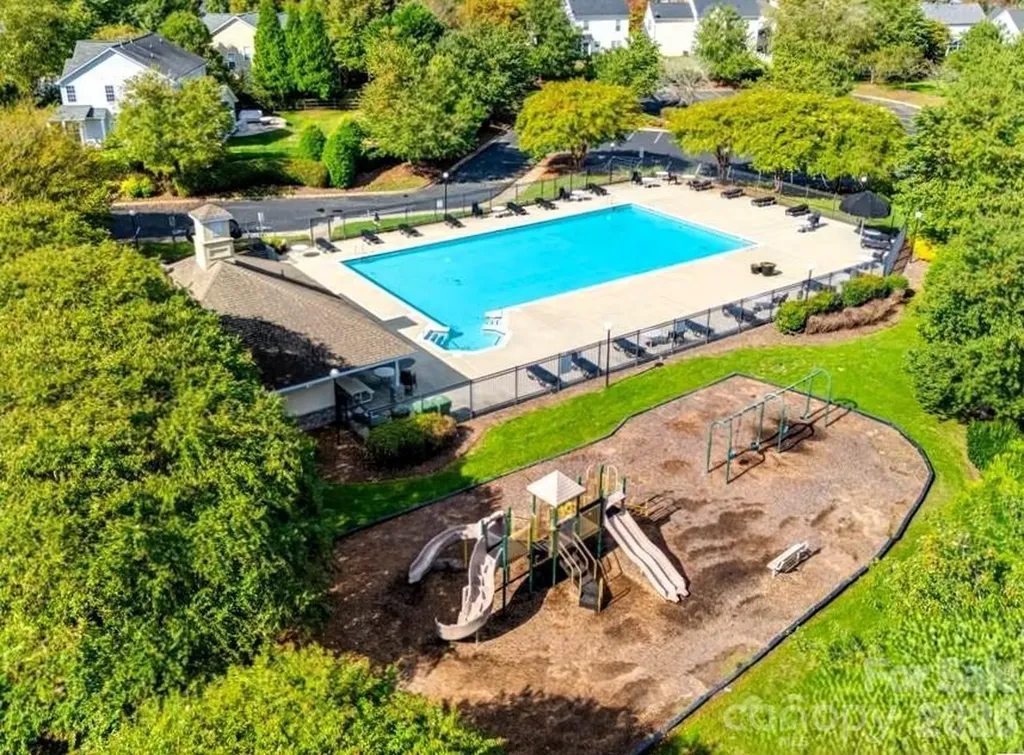 13508 Glasgow Green Lane Charlotte NC 28213