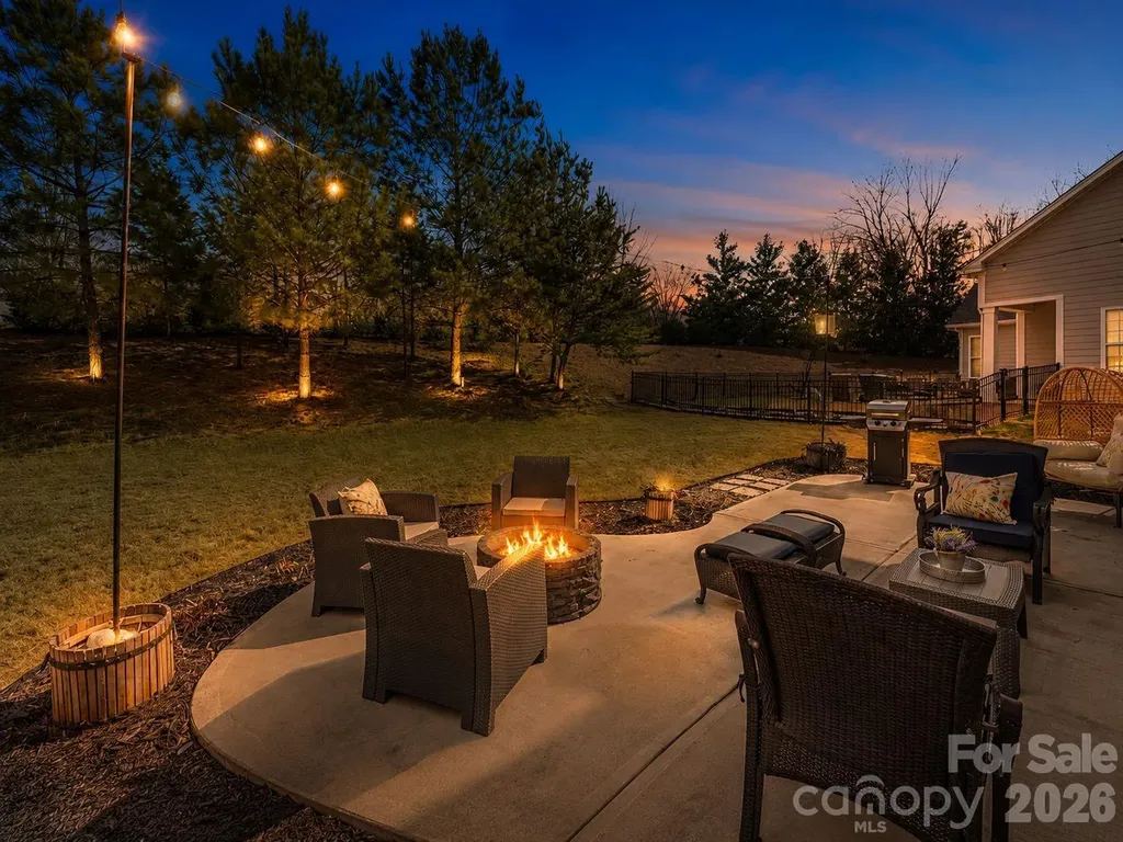 1007 Hamil Ridge Drive Waxhaw NC 28173